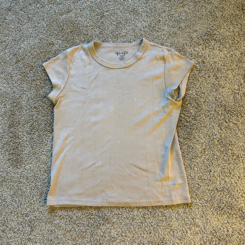 Brandy Melville Cream Fitted Cap Sleeve Tee